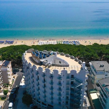 Hotel Lido Alba Adriatica Eksteriør billede