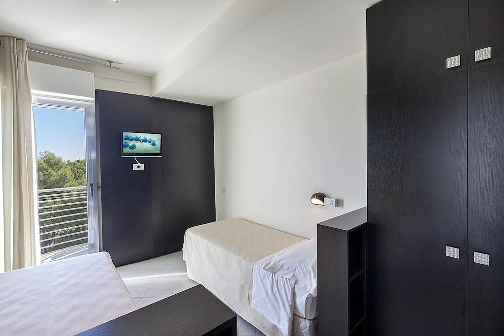 Hotel Lido Alba Adriatica Værelse billede