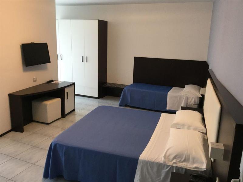 Hotel Lido Alba Adriatica Eksteriør billede